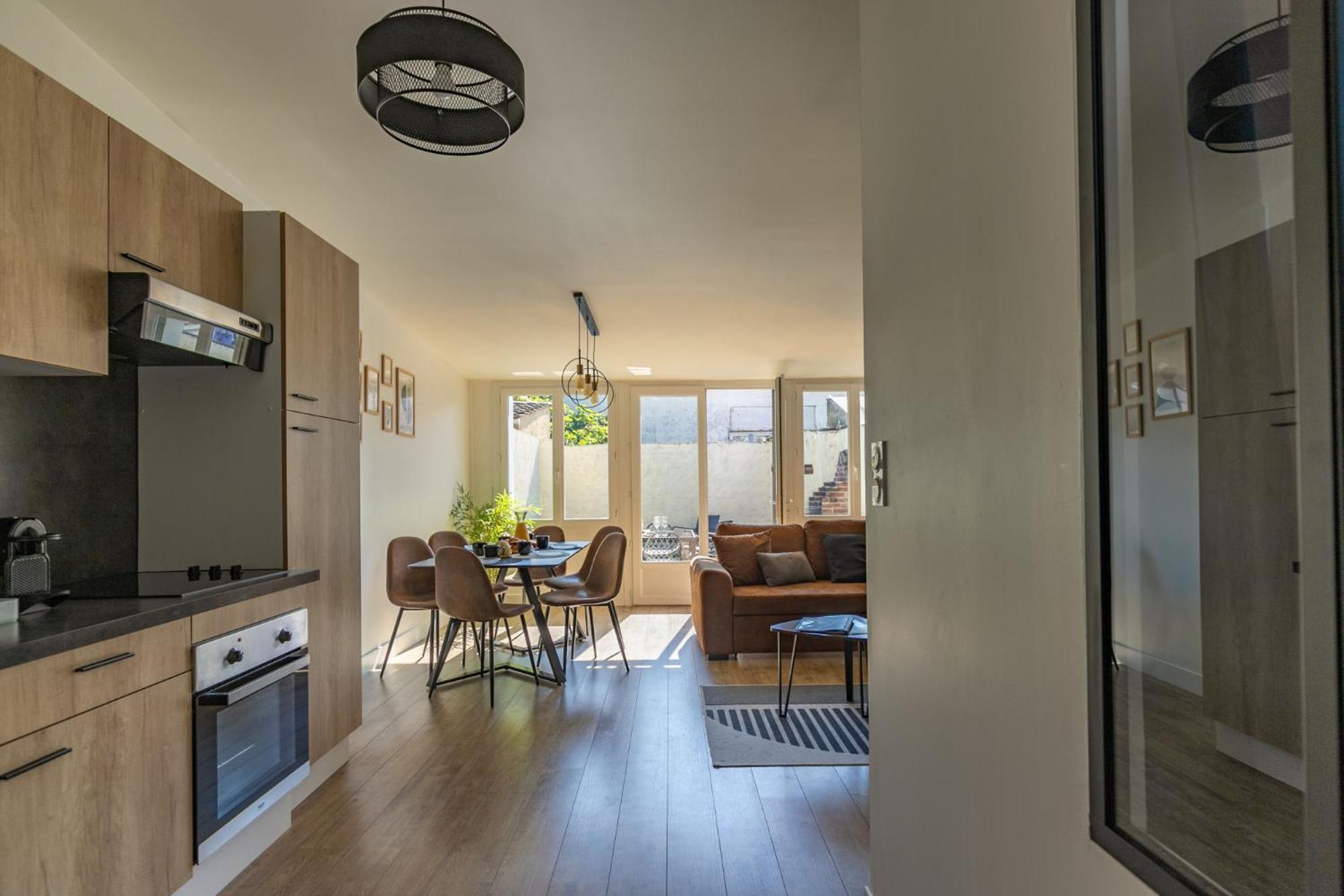 Le Patio - Spacieux T3 Avec Climatisation Et Jardin Privatif Bergerac Kültér fotó