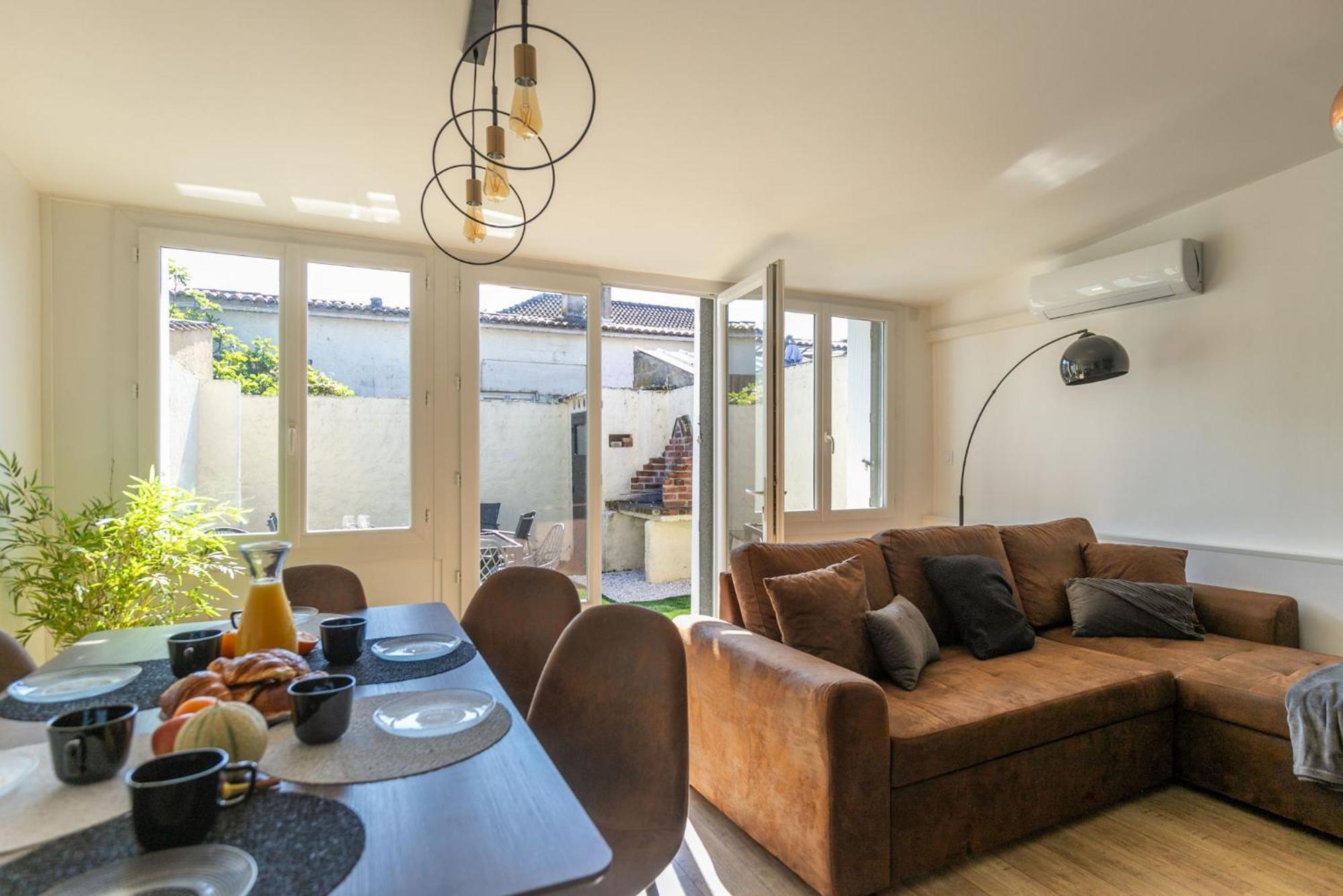 Le Patio - Spacieux T3 Avec Climatisation Et Jardin Privatif Bergerac Kültér fotó