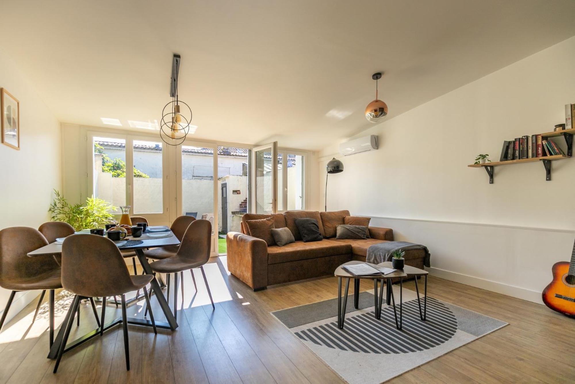 Le Patio - Spacieux T3 Avec Climatisation Et Jardin Privatif Bergerac Kültér fotó